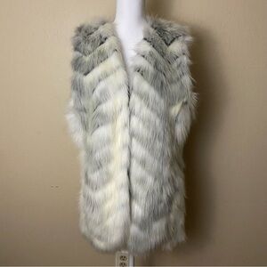 Donna Salyers Fabulous Furs-  Faux Fur Open Front Vest - Large